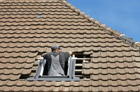 Pose de velux à Parempuyre